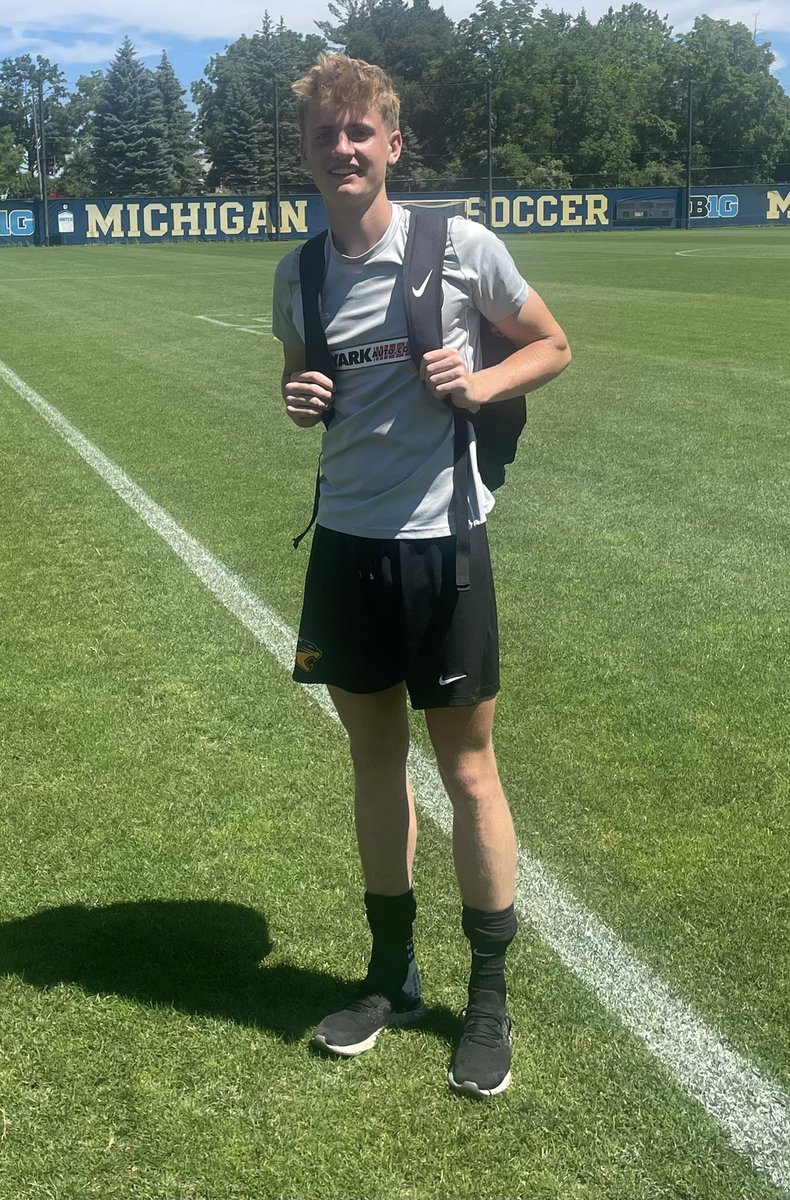 McclainKeegan's tweet photo. Thank you to coach @ChakaDaley and all the staff at the @umichsoccer camp for the great experience. I also had an amazing time on the campus tour. https://t.co/Qqr66THRAh