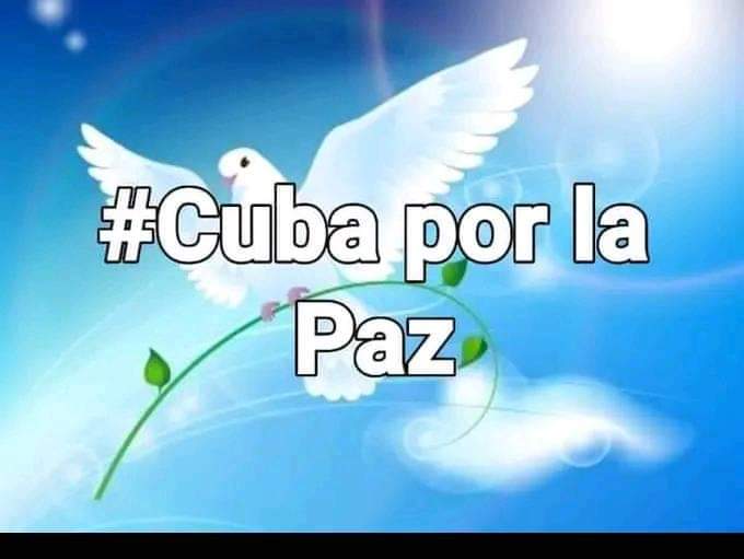 Puede que algún machete
se enrede en la maleza,
puede que algunas noches
las estrellas no quieran salir,
puede que con los brazos
haya que abrir la selva,
pero a pesar de los pesares, como sea:
¡Cuba va! ¡Cuba va! #dpeStgo #CubaMined 
#CubaPorLaPaz