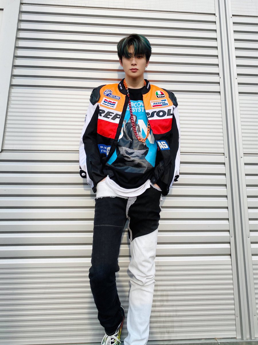 214fix's tweet photo. still in love with this styling jaehyun looked amazing everything was perfect https://t.co/mnHNZYEunZ