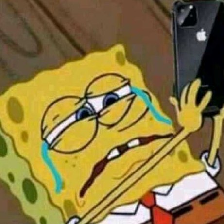 Guarromantico_'s tweet photo. Yo ahorita poniendo la alarma para mañana. https://t.co/g3SZGbM4I0