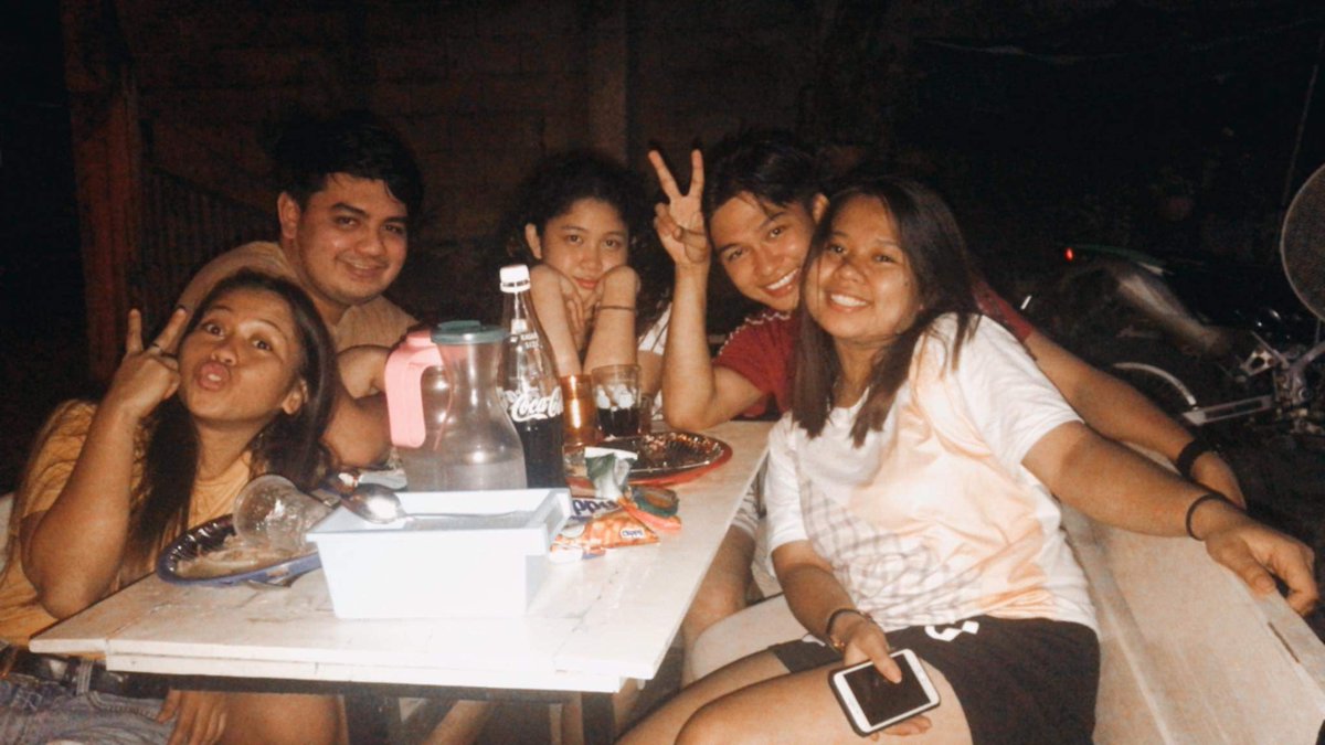 kwentots's tweet photo. About last night...
Incomplete but still memorable #TeamMFam
PS: for sure ako napuy pulutan ani inig tapok huhuhuhu mga demunyuuuuu https://t.co/8sNRYEY6J8