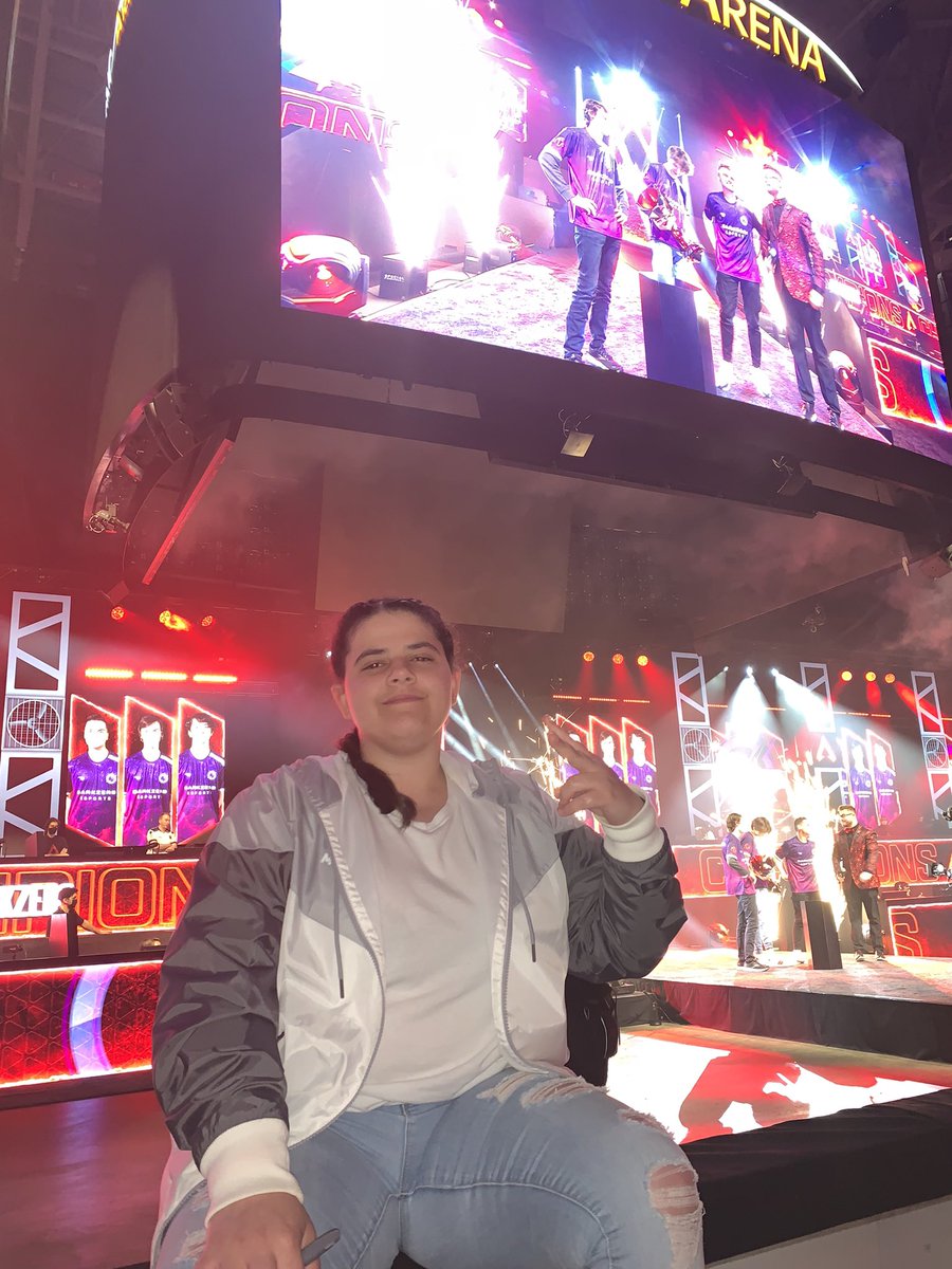 aG_Stealthy's tweet photo. I love Apex #ALGS https://t.co/lQVEL4p1xb