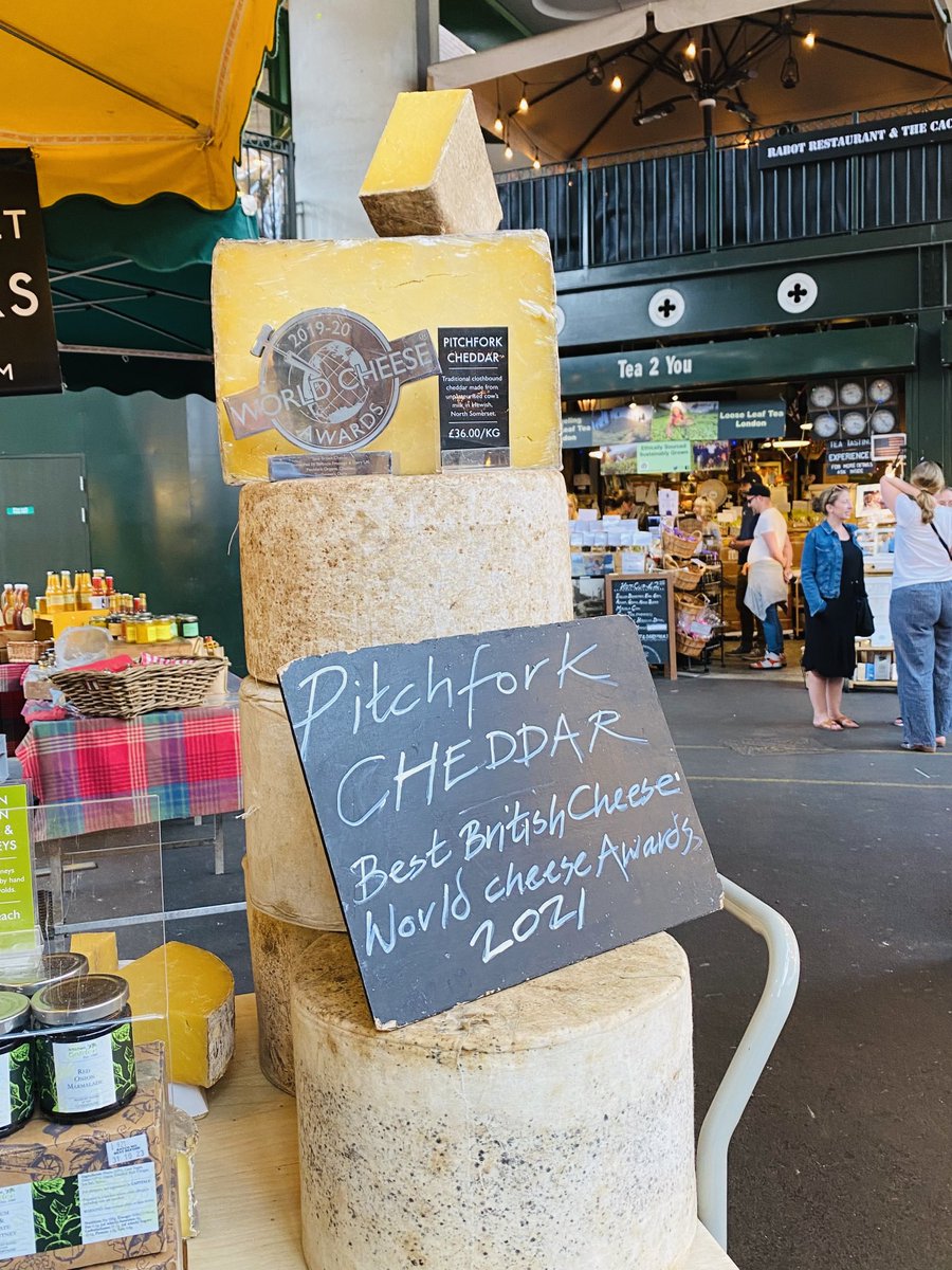 funfeasts's tweet image. There’s a reason Pitchfork Cheddar won “best of in 2021”. It’s simply amazing.  #cheddarisbetter