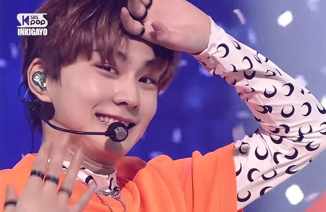 자수정 tweet media