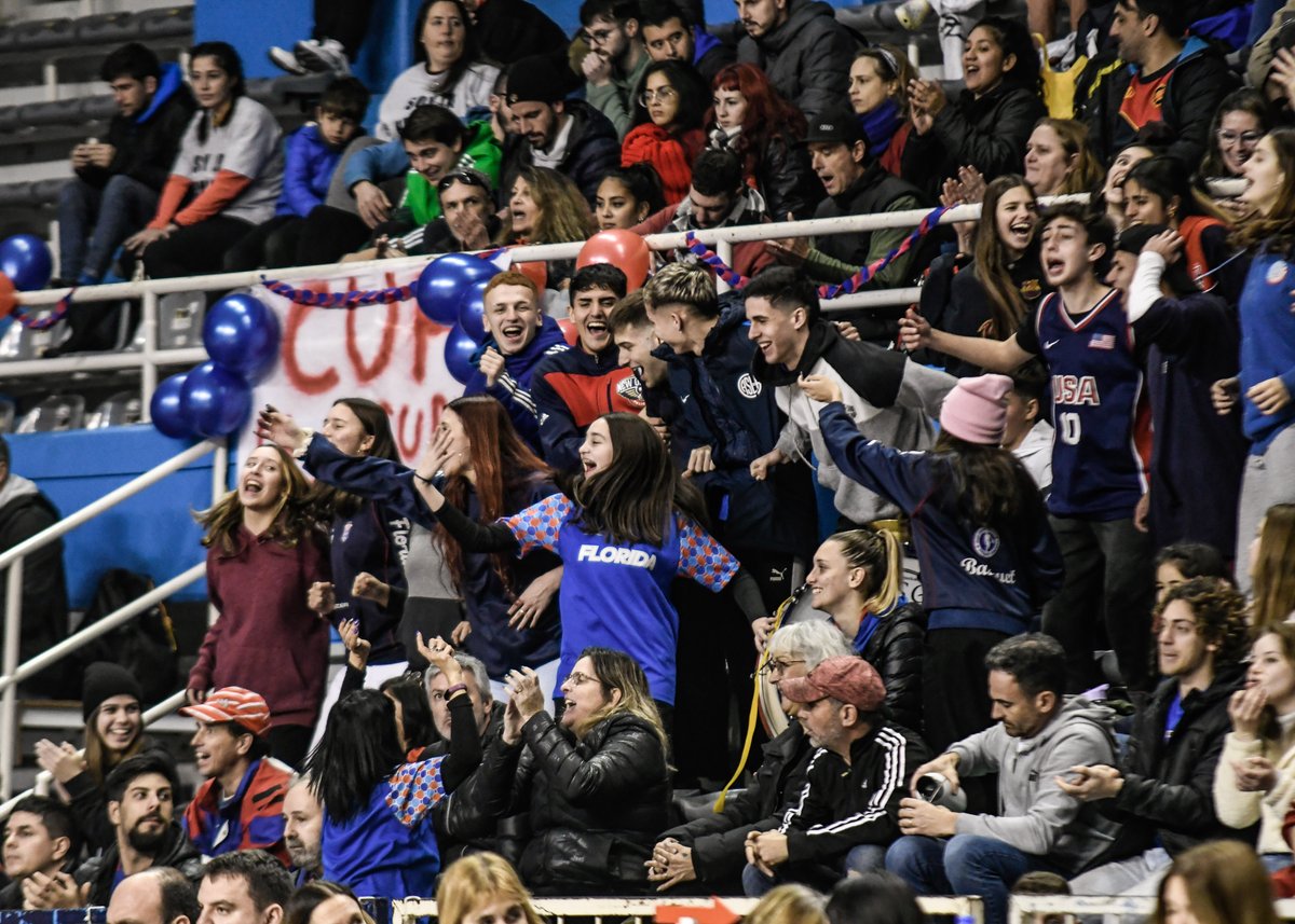 Bandejarg's tweet photo. Postales de un fin de semana soñado 🤩

@cufbasquetok 🏆 https://t.co/G2eilbTK6e