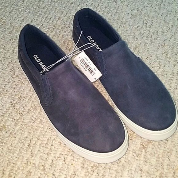 So good I had to share! Check out all the items I'm loving on <a href="/Poshmarkapp/">Poshmark</a> #poshmark #fashion #style #shopmycloset #jcrew #mendepot #oldnavy: posh.mk/DwcAk6n8yrb