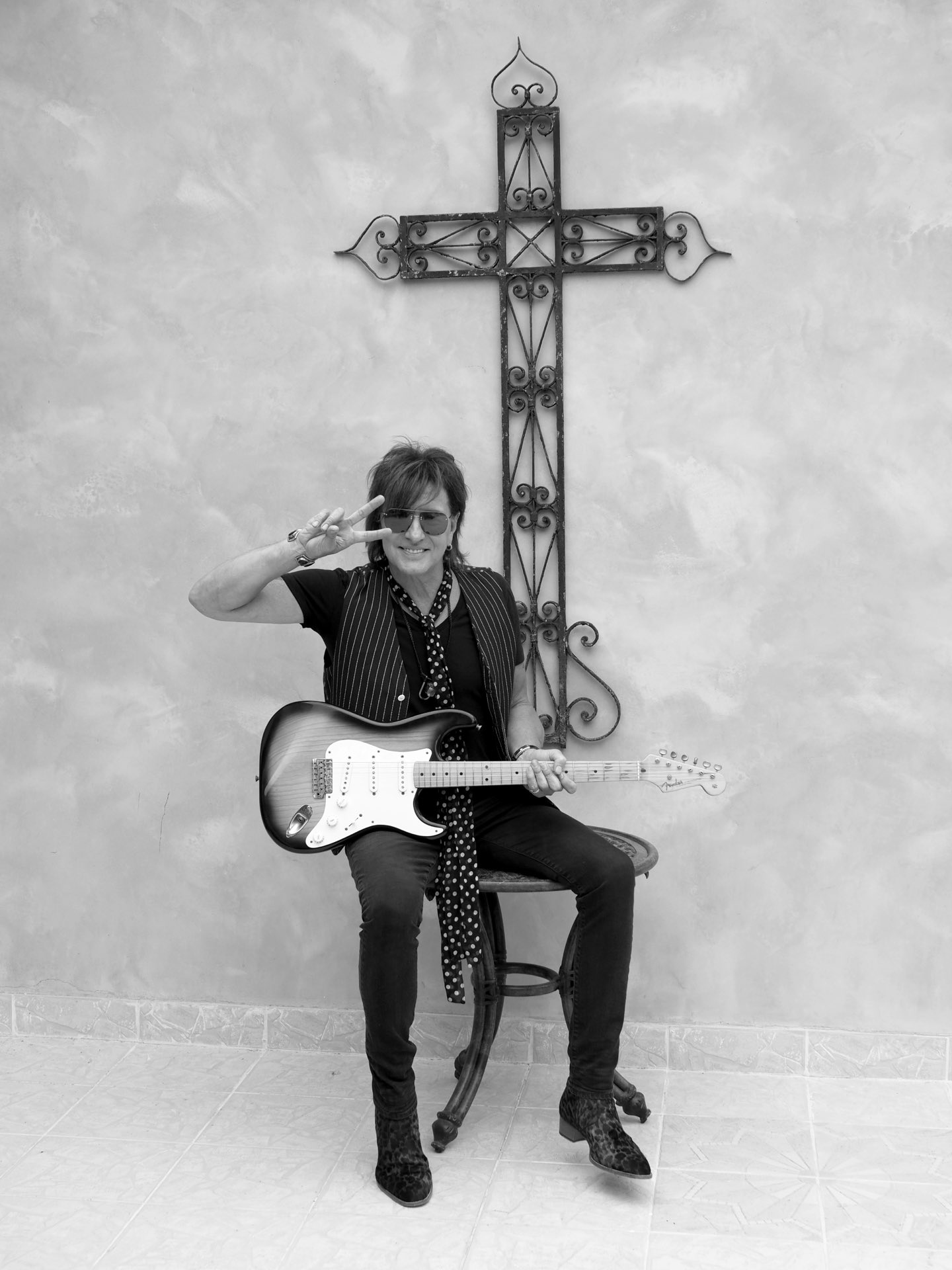 Happy 63 birthday to the amazing guitarist Richie Sambora (Ex-Bon Jovi) 