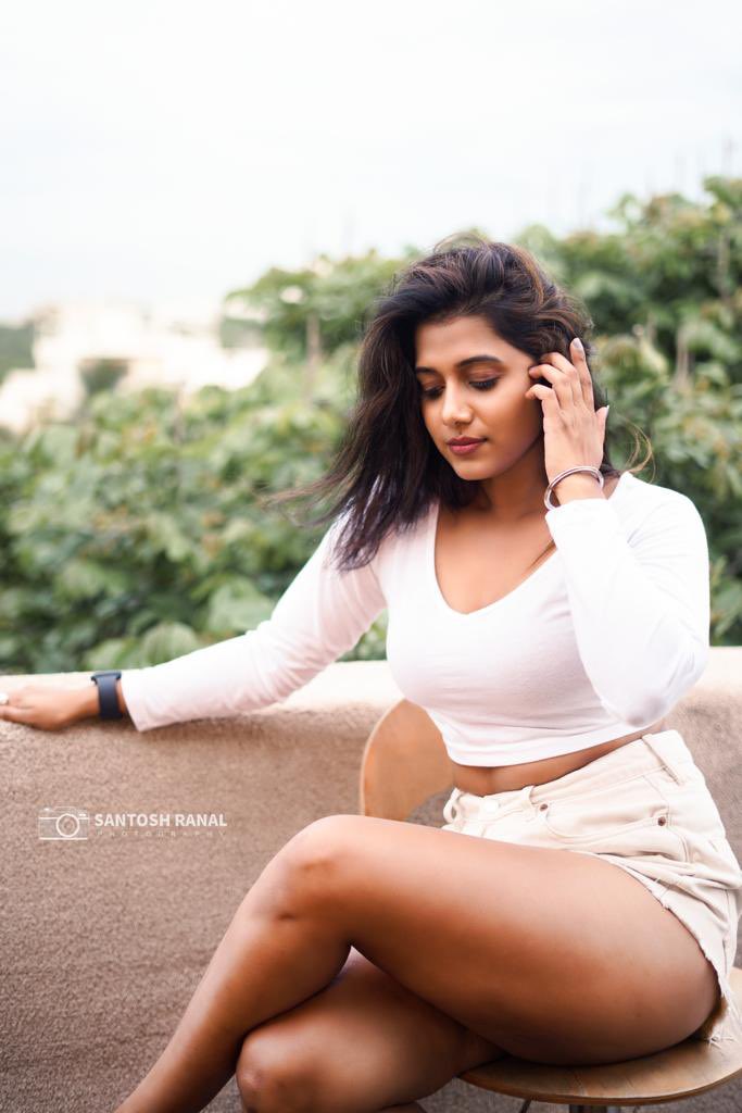 Pr_sudharshan's tweet photo. #TRENDING #locationmode
#ShilpaManjunath
#TamilCinema #jezzmediacreations #jezzmediacreation #actressgallery #prsudharshan #pr_sudharshan
@ShilpaManjunat
@Pr_sudharshan https://t.co/uLMT5W8hbK