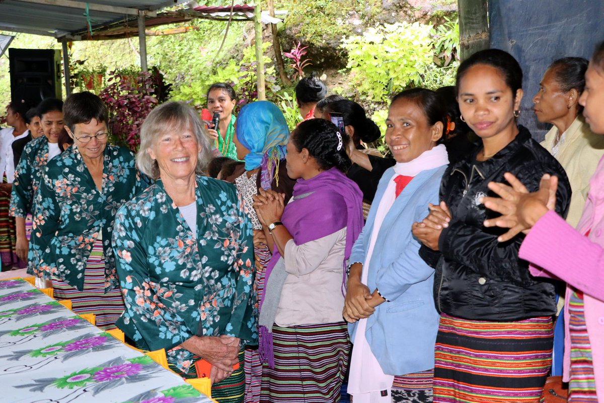 alolafoundation's tweet photo. President #BMETS &amp; Authority of #Hatubuilico Inaugurate #Datri Women's Center, village of #Mulo, Municipality of #Ainaro. This inauguration  is a realization of the dream of women in Hatubuilico for a change in status in the community. #Timorleste @AlolaAustralia @TimorNews https://t.co/wYrPr0hdFU