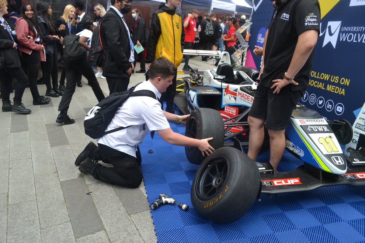 The Phoenix Collegiate tweet media