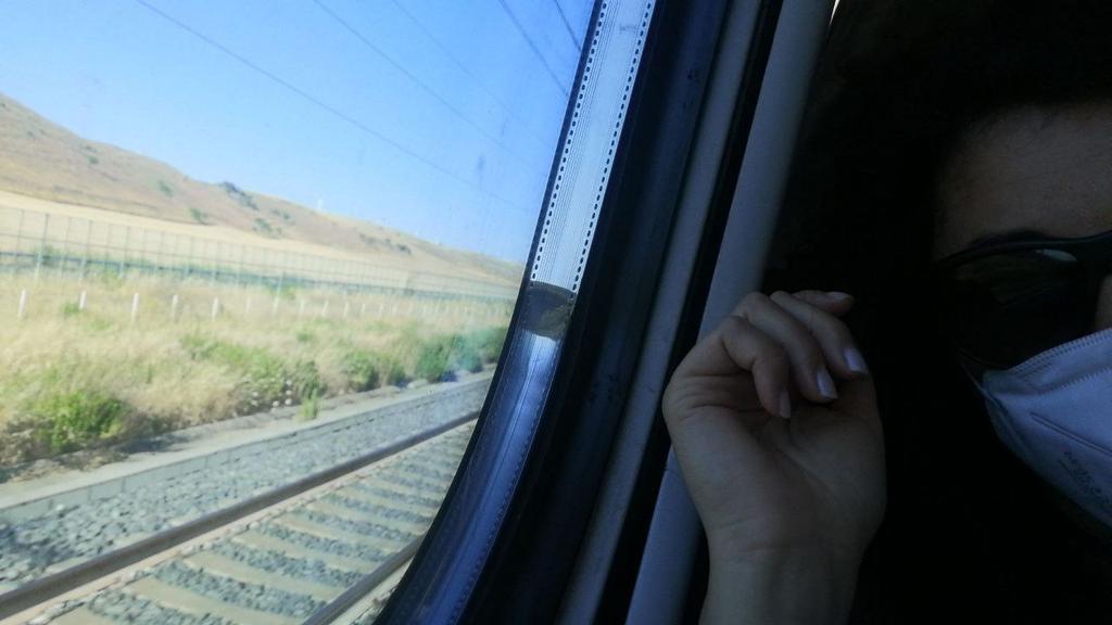 PrecariUnitiCNR's tweet photo. #11luglio l #lavoratori #precari del #CNR sono di nuovo in #viaggio verso #Roma per ribadire a gran #voce la #necessità di risolvere il #problema del #precariato nella #ricercapubblica! Quanta strada ancora c'è da fare per poter dire finalmente #bastaprecariatodistato? https://t.co/uDA3GotC4H