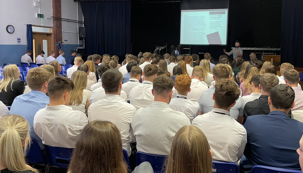 Future Intention’s Week 2022 has got off to a good start with a welcome from Mrs Y and a session on Personal Statements from Mr R-W ✍️