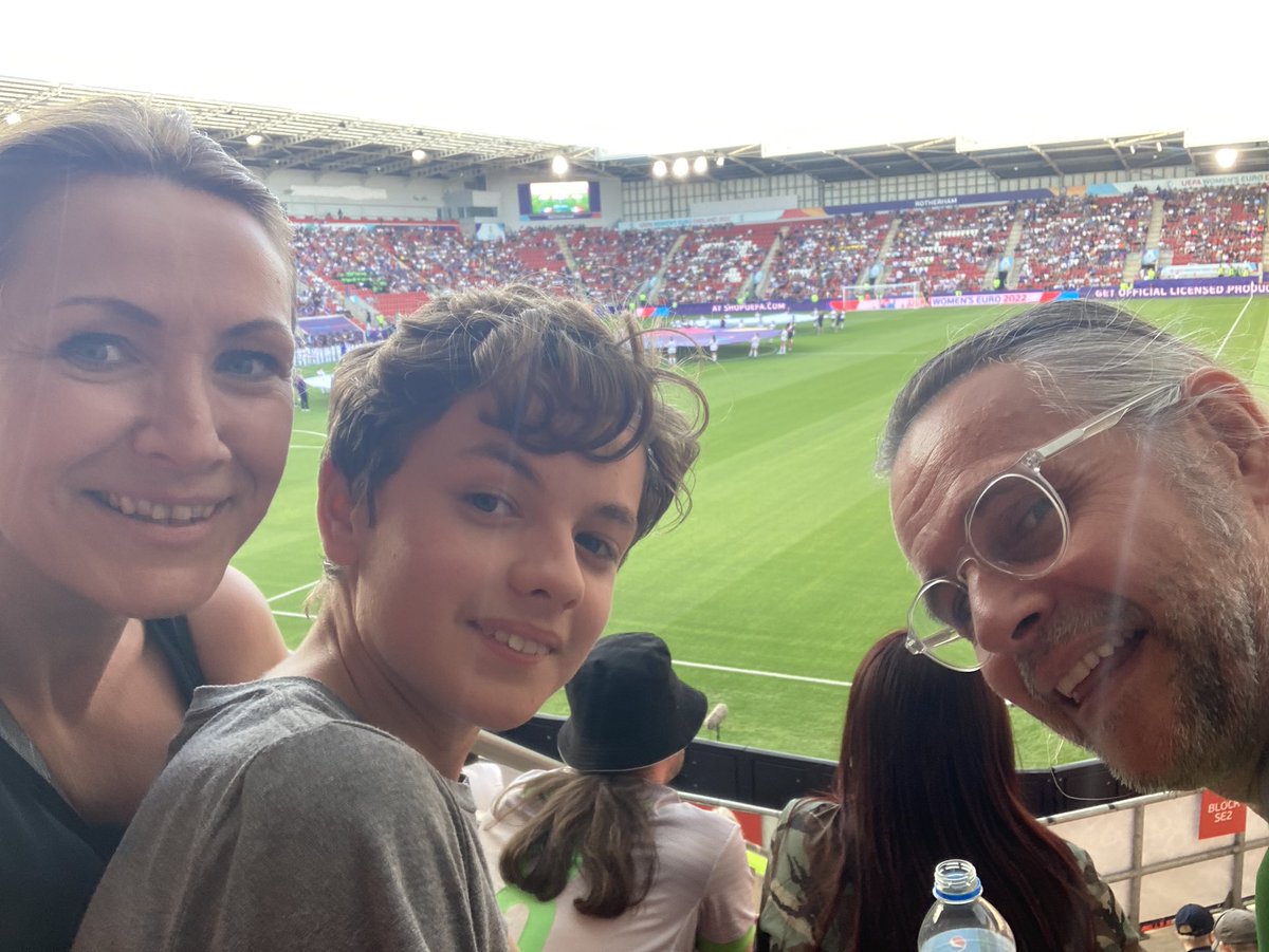 nickilee803's tweet photo. Fantastic atmosphere down at New York stadium last night for the #womenseuros2022 

🇫🇷 France v 🇮🇹 Italy game 

Lots of goals and some impressive talent on display. https://t.co/1aDiG0w9af