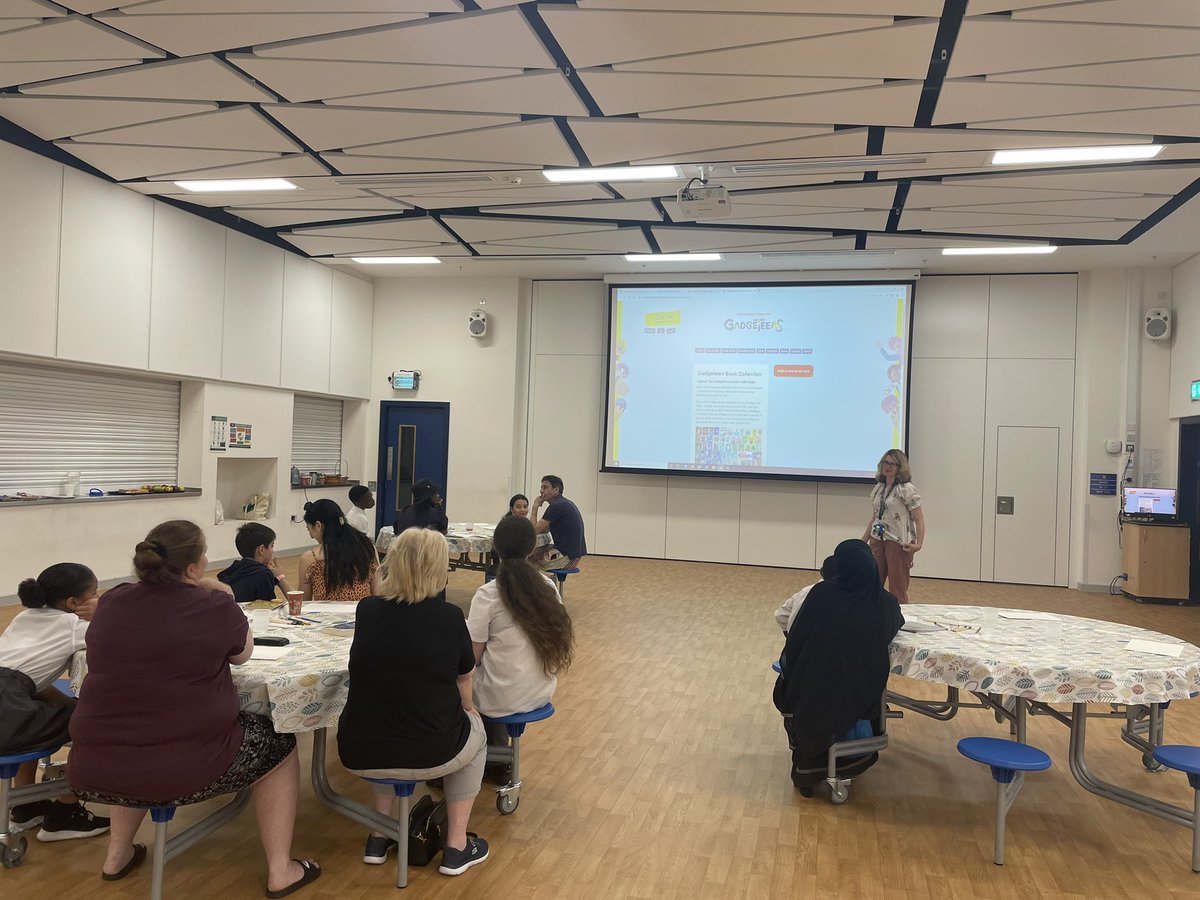 WyvilPrimary's tweet photo. Another excellent #reading and #art #parentcafe for the Upper School, sharing ideas and activities for the #summerholidays ☕️📚🎨☀️#artatwyvil #englishatwyvil https://t.co/3xxjlwwhpP