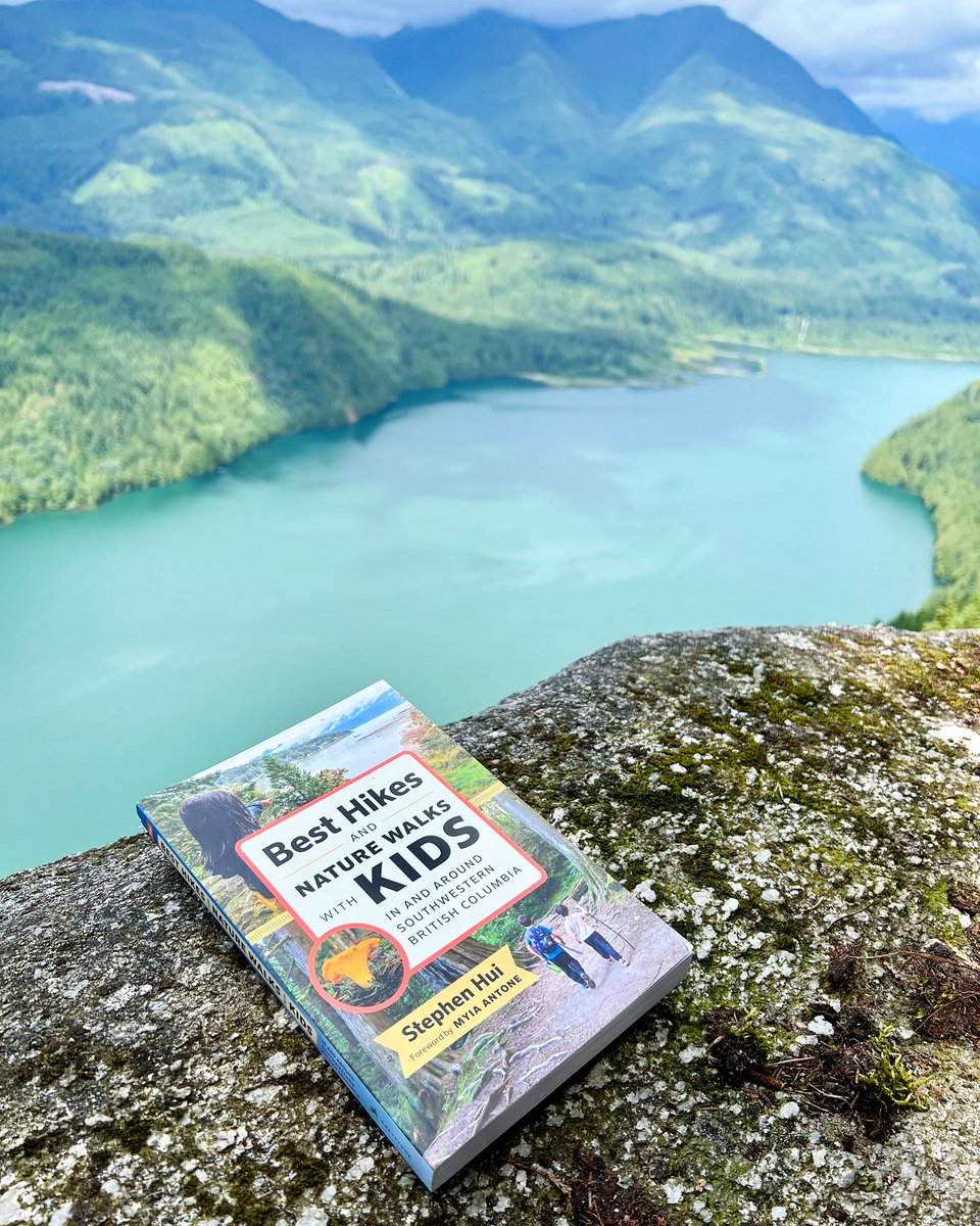 Booked it to the viewpoint. 

#BestHikesWithKidsBC