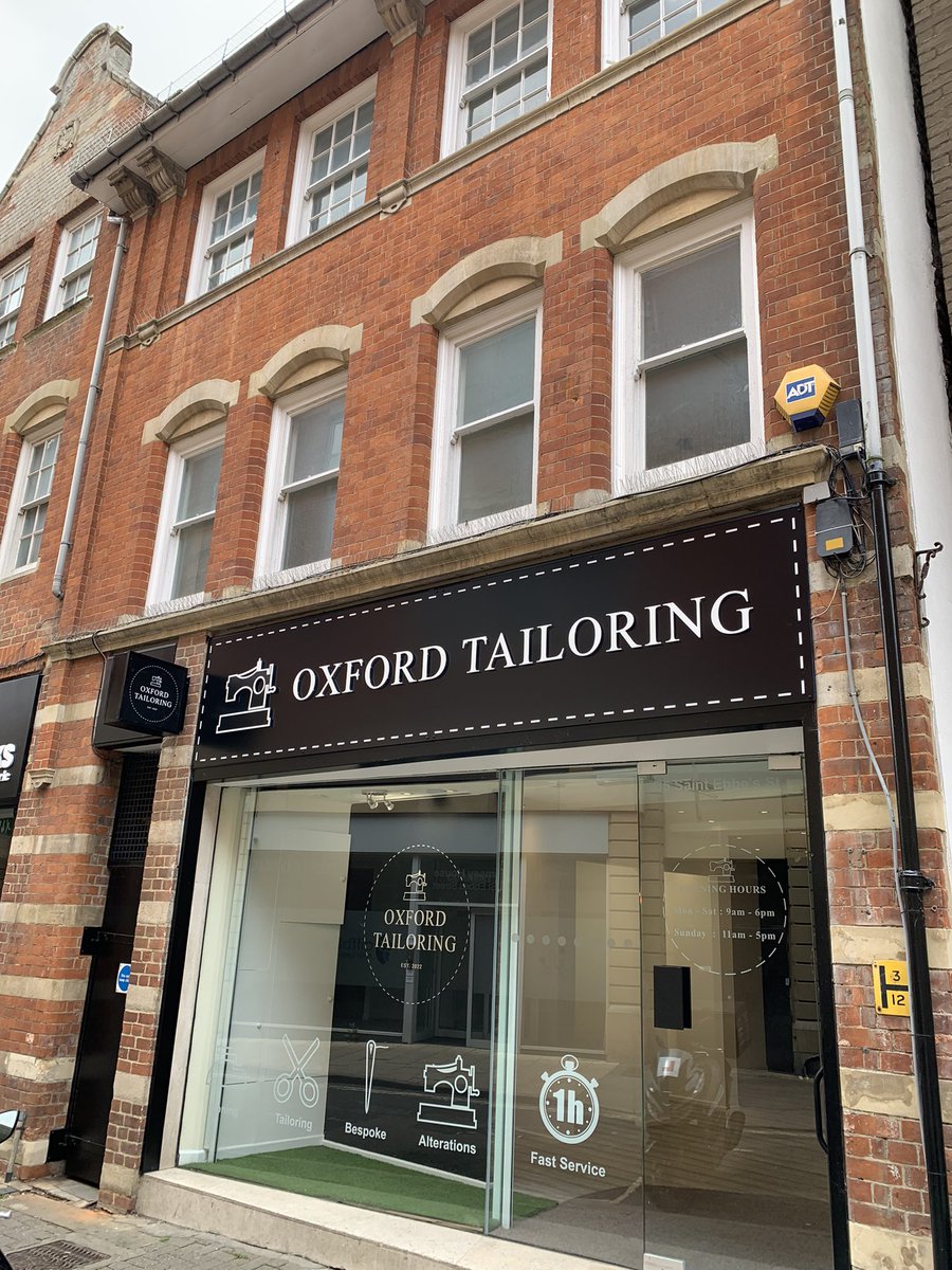 Vacant_Shops_Ac's tweet photo. Never a fan of the ‘forget #retail’, ‘change completely’, ‘death of the #highstreet’ narrative so it’s good to see what you might call traditional uses still taking units. For sure arts &amp; craft, community, leisure, education, health are in the mix now but as also not instead of… https://t.co/9jgmreREW2