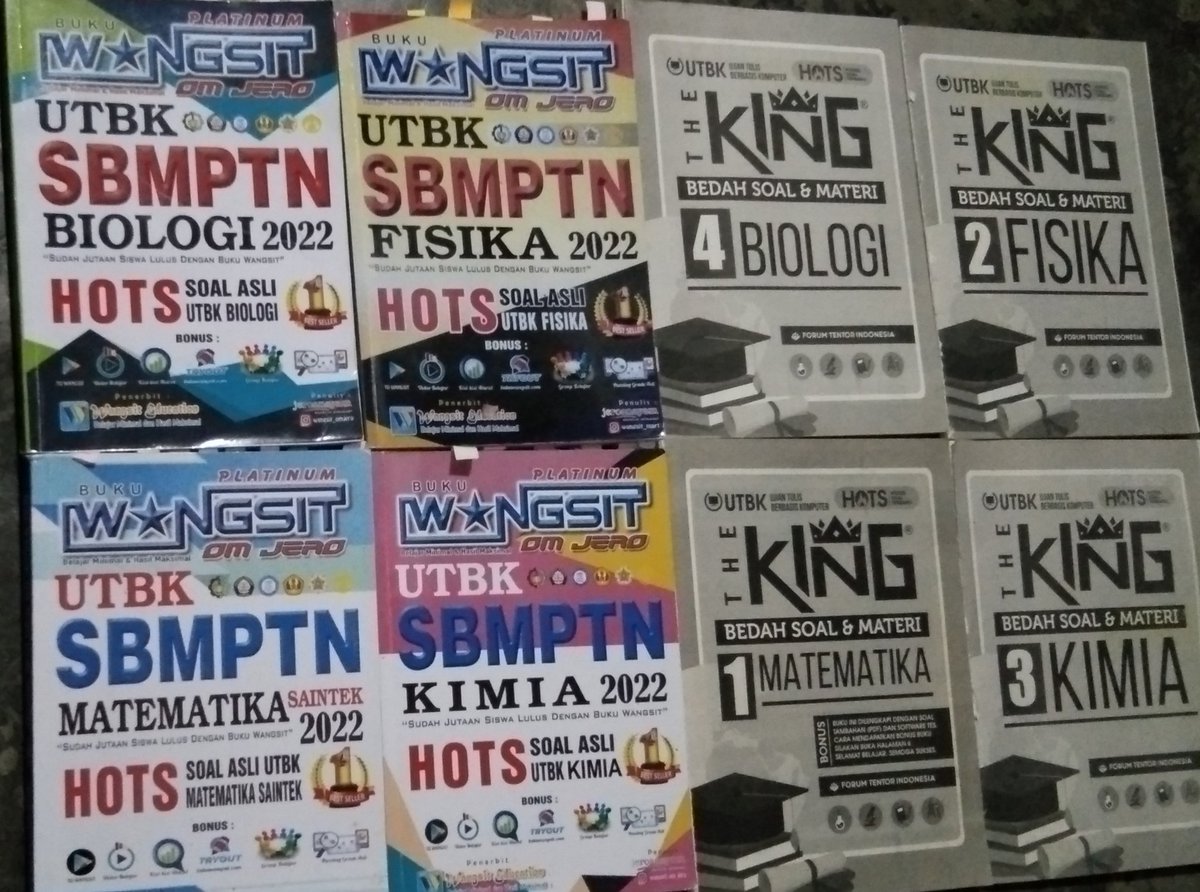 LightFu17's tweet image. [ GIVEAWAY BUKU UTBK &amp;amp; AKUN PAHAMIFY ]

Karena aku kemarin lolos SBMPTN, jadi aku mau hibahin buku-buku yang dipake buat aku belajar UTBK (Saintek) dan akun mipi Prime UTBK 1 tahun,bisa buat saintek/soshum. Ketentuan ada di bawah ya

Kalau lewat, tolong bantu RT yaa✨
Thank you🥰