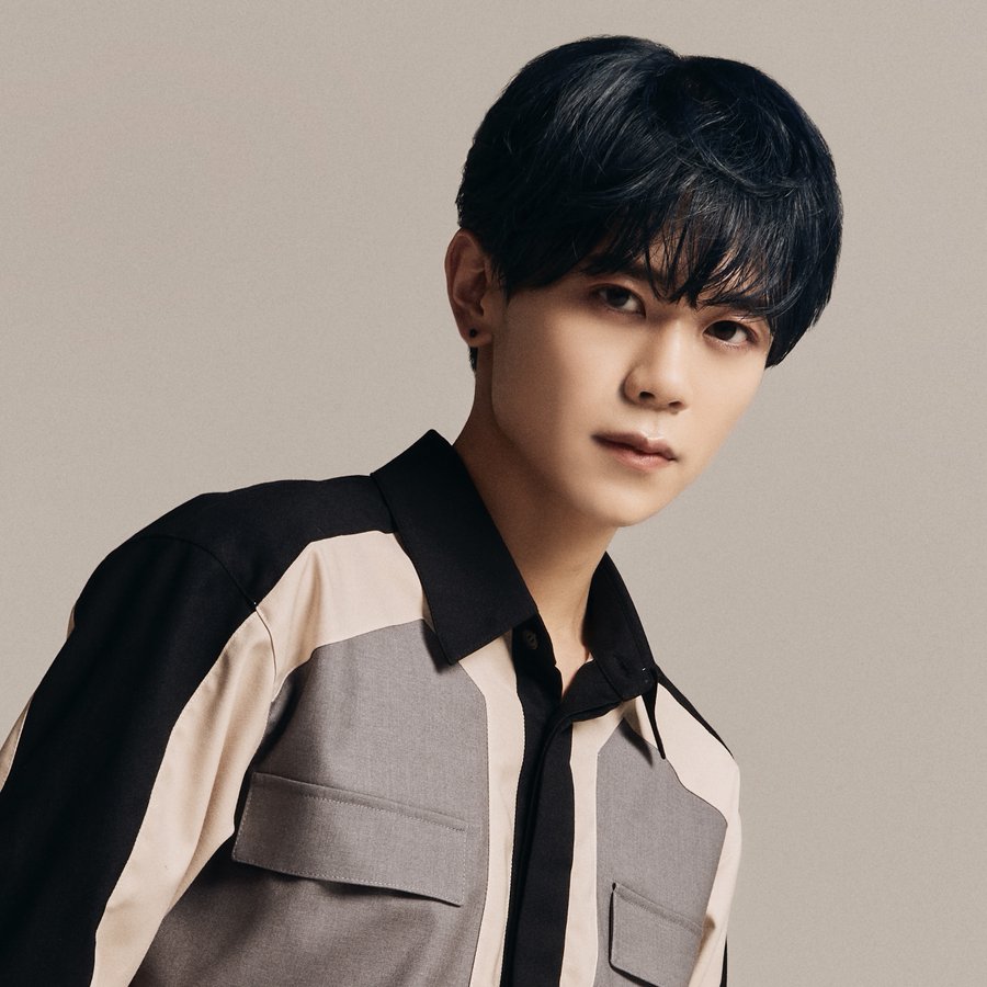 ブランドバッグ通販サイト INI藤牧京介 まとめ アイドル