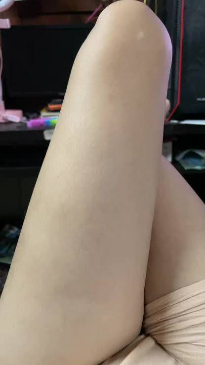 ไม่ได้เล่นนาน​ เอาขาขาวๆมาให้ดู