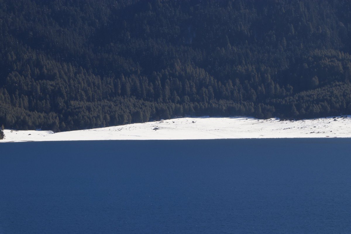 एक झल्को स्वर्गकी अप्सरा,
बिर्सिन नसकिन्या भया ओए मेरी रारा ।।🥰🥰