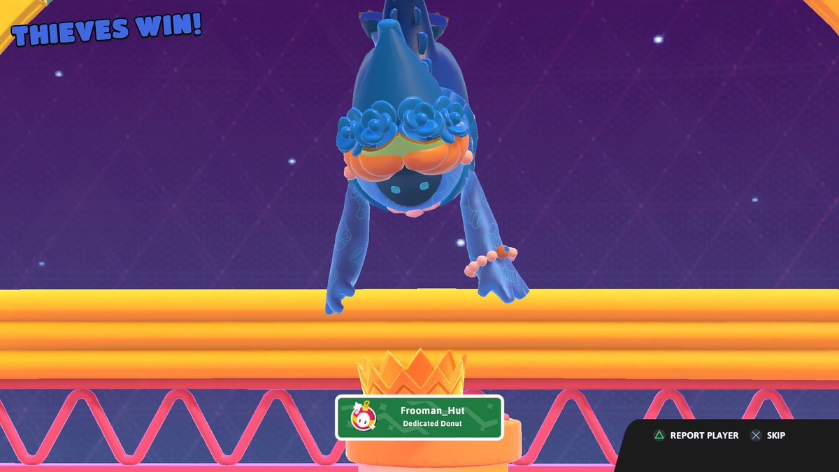 JFreeeeman's tweet photo. @FallGuysGame @Mediatonic AFTER SO LONG SINCE SEASON 1, I GOT MY FIRST WIN IN SEASON 3 AND GOT THE FINAL ACHIEVEMENT! I CELEBRATED BY USING THE SKIN THAT GOT ME MY FIRST EVER WIN, MY HEART IS MELTING RIGHT NOW😭😭❤❤ https://t.co/S2y5C0QzjR