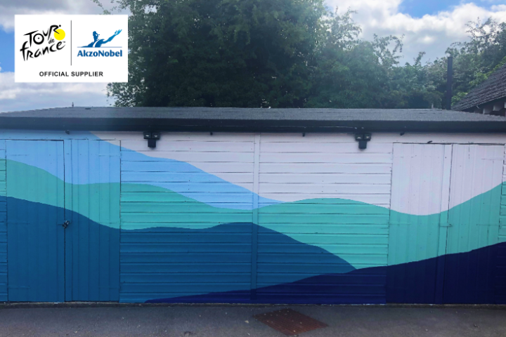Seven colleagues cycled 11 miles from <a href="/AkzoNobel/">AkzoNobel</a> Slough site in the UK to paint the sports shed at a Winkfield primary school with a bespoke design – and then cycled back again. The initiative marked their role as an Official Supplier of <a href="/LeTour/">Tour de France™</a> #TourdeFrance #PeoplePlanetPaint
