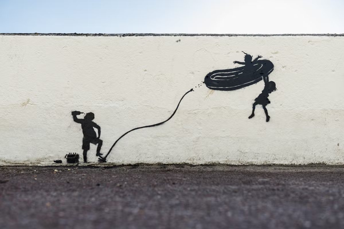 © Banksy’s 'Great British Spraycation', 2021 
#streetart #urbanart #graffiti