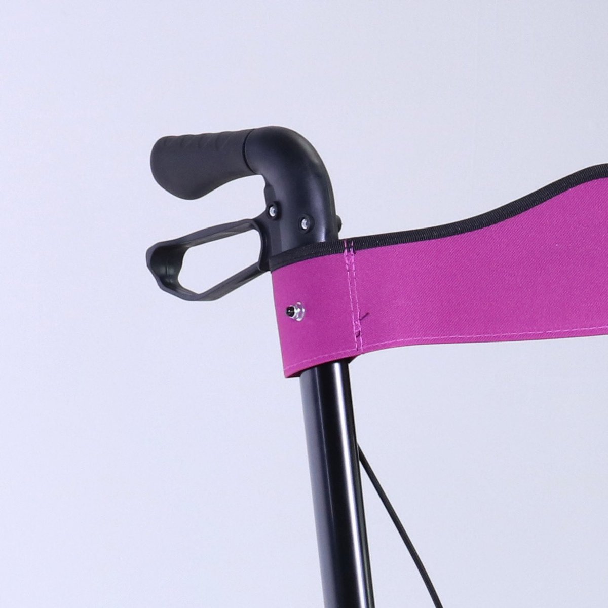 VanOsMedical's tweet photo. SNEAK PREVIEW 🫣

Het is compact, opvouwbaar én voordelig.
Weet jij wat het is? 

#sneakpreview #vanosmedical https://t.co/6fqkgL024l