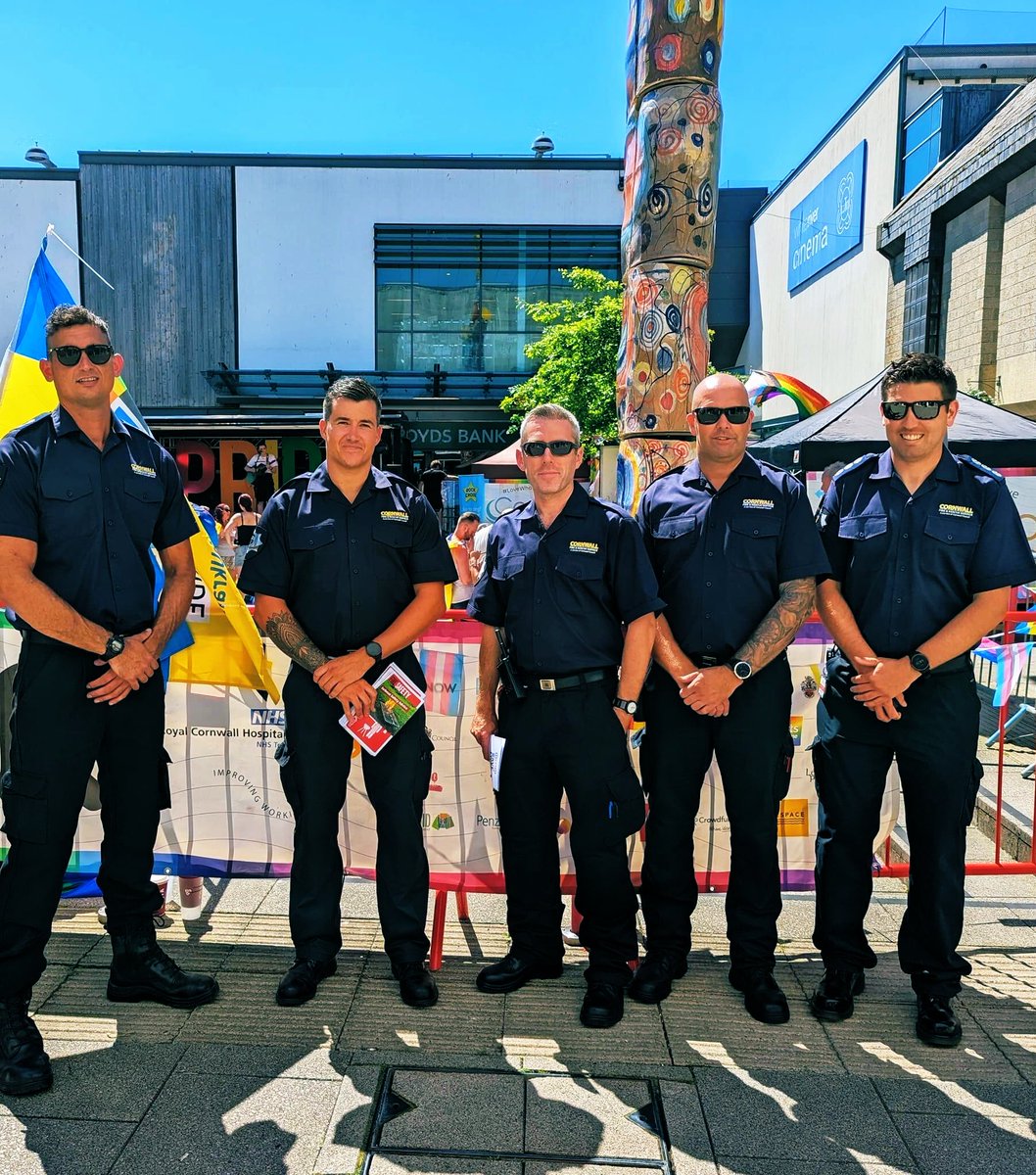 MarkSherris's tweet photo. 1st week and duty weekend as new (T) Station Manager for @CornwallFRS ✅ Thank you to everyone and great to see crews from across the county! #OneTeam #Herosinheadsets @StAustellCFRS @BodminCFRS @TolvaddonCFRS @TruroCFRS @WorkshopsCFRS @CornwallPride 🏳️‍🌈 https://t.co/G0s3FVSWuD