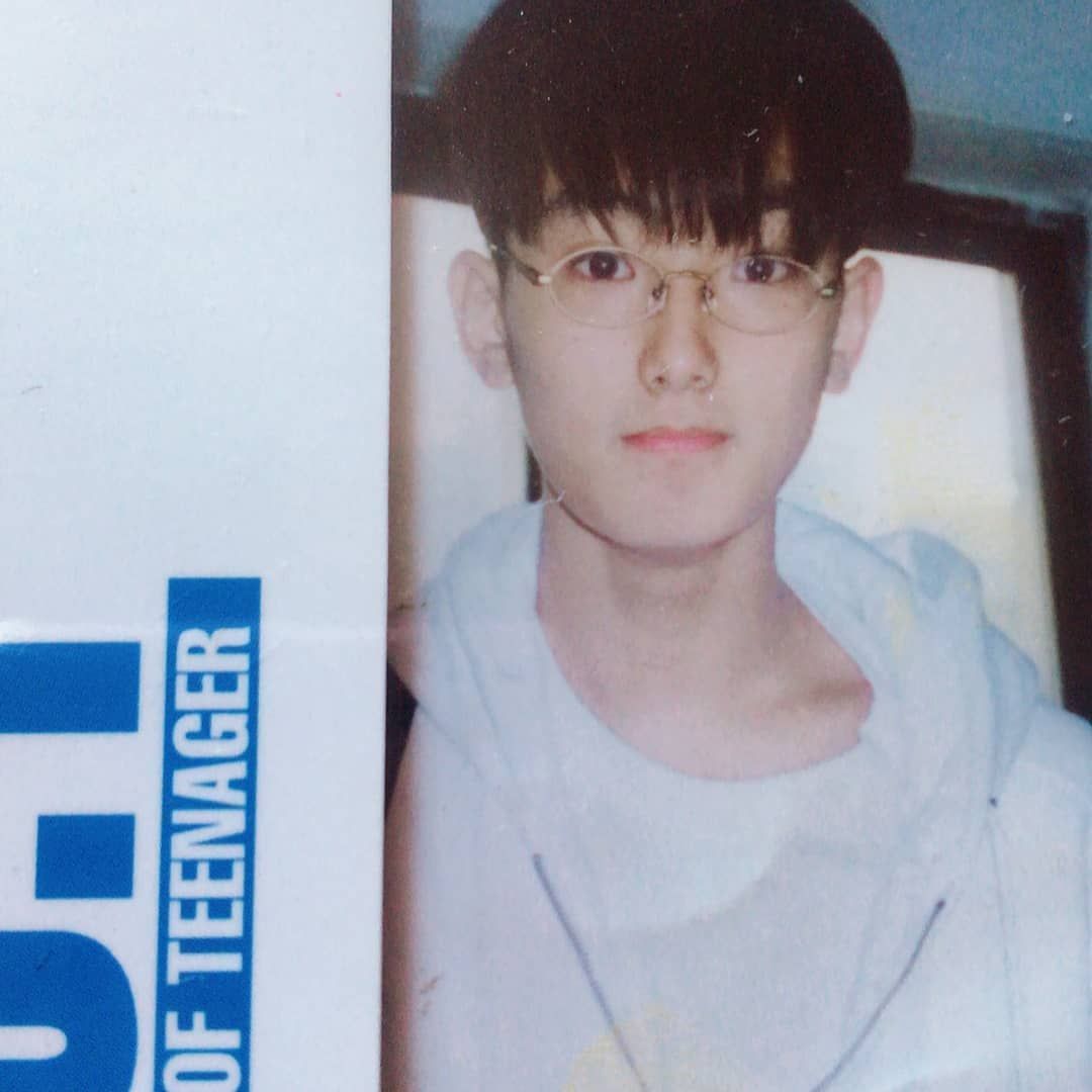 1010happyDay_'s tweet photo. 강타💚오금고 하얀 미소 시절 사진 모음
(학창시절) https://t.co/eKb0983Aiq