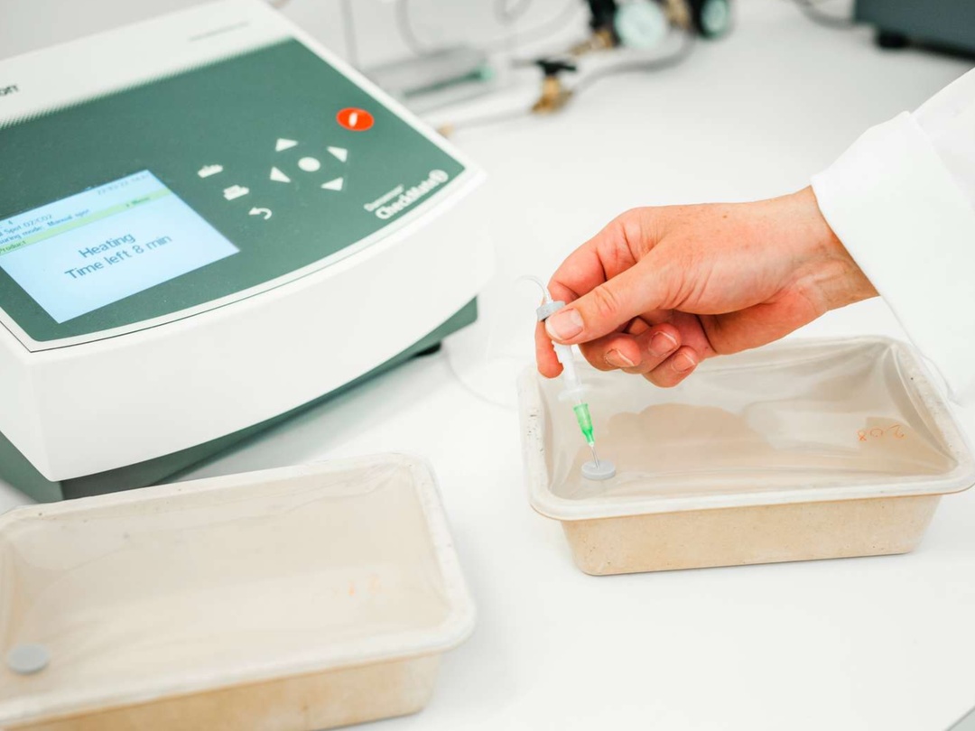The Danish Technological Institute and CelluComp have developed fibre-based packaging made with micro-fibrillated cellulose from sugar beet pulp and an ultra-thin biodegradable coating that reportedly blocks oxygen, water, and fat

Full story: packagingeurope.com/news/dti-and-c…
