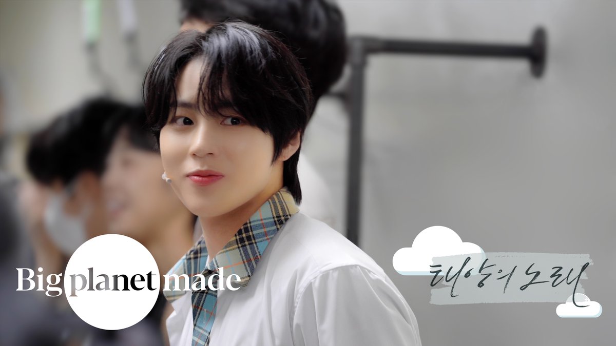 [#하성운] 🎞

하성운 (HA SUNG WOON) - '태양의 노래' 마지막 공연 Behind The Scenes

🔗 youtu.be/UqiiqU-jB54

#HASUNGWOON #태양의노래