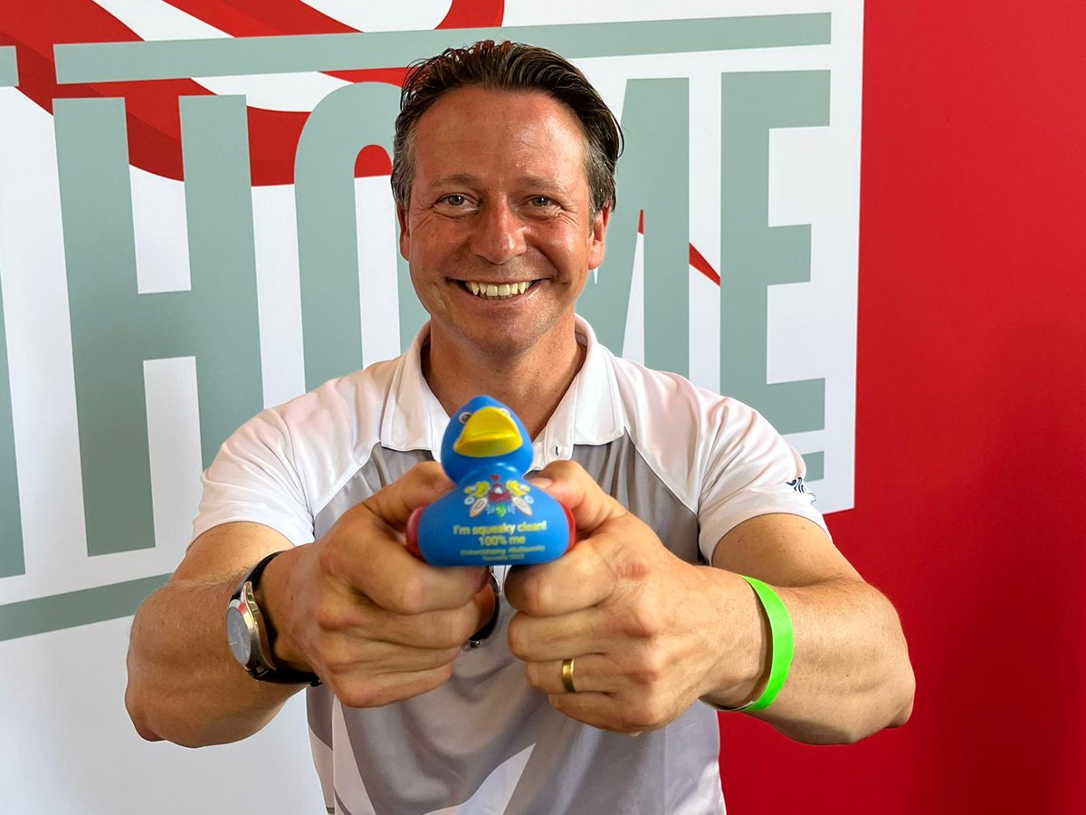 ukantidoping's tweet photo. It's day 2 of @TeamEngland kitting out. Great to meet athletes and support personnel as they pick up their kit for #B2022. Thanks also to @HuddlestonNigel @RealDeniseLewis, Perry the @birminghamcg22 mascot for visiting our outreach stand,💯% me.
#QBR2022 #BeSqueaky #CleanSport https://t.co/cXzVJ1M6Z4