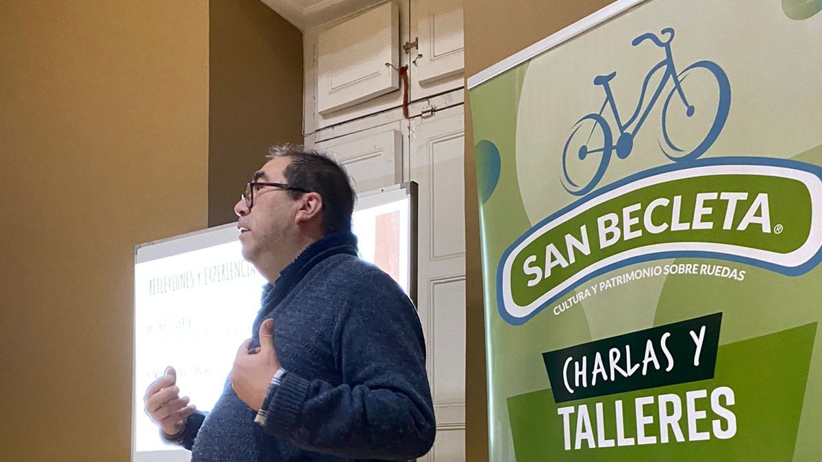 Académico IHP <a href="/MundoFAU_uchile/">FAU U. de Chile</a> Marcelo Bravo participa de talleres sobre Patrimonio Hidráulico en la comuna de San Bernardo <a href="/SanBecleta/">San Becleta</a>  patrimonio.uchilefau.cl/2022/07/11/aca…