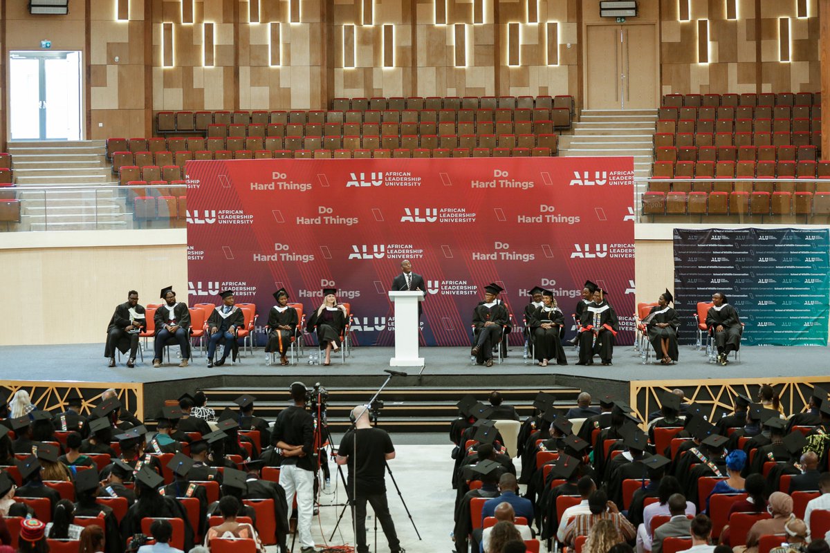alueducation's tweet photo. Class of 2018, are you missing your besties yet? #TB to an amazing graduation ceremony.

Look out for the next one happening in 3,2,...

#TBGraduation #NextOneComingUp #JointGraduation https://t.co/ugbARLAuTN
