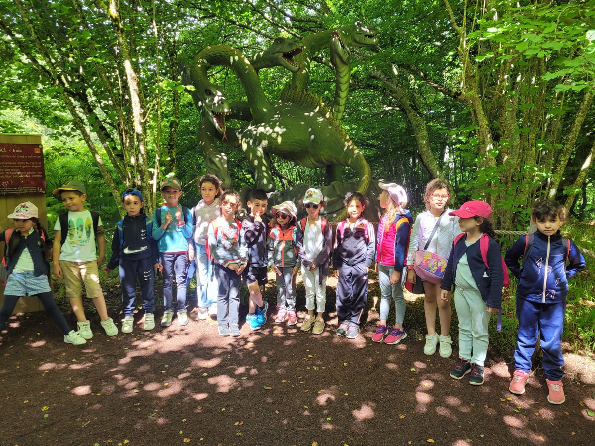 PoleChartreuse's tweet image. A l&apos;école Sainte-Thérèse, les élèves ont pu profiter de deux belles sorties scolaires : à Vulcania pour les plus grands et au Parc du Neyrial pour les plus petits !
Les inscriptions restent ouvertes : 04 71 09 27 99 ou par mail à st-therese@wanadoo.fr
bit.ly/3AGndR0