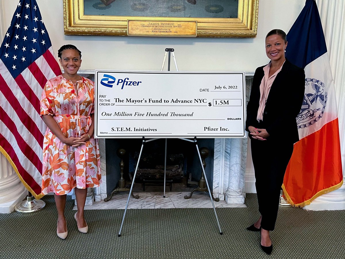 JUST IN: We're boosting STEM educational programs for our NYC students with the help of a $1.5 MILLION grant! @pfizer is funding this grant that will help students explore potential career paths and help them earn college credits. Supporting our youth is a win for us all!