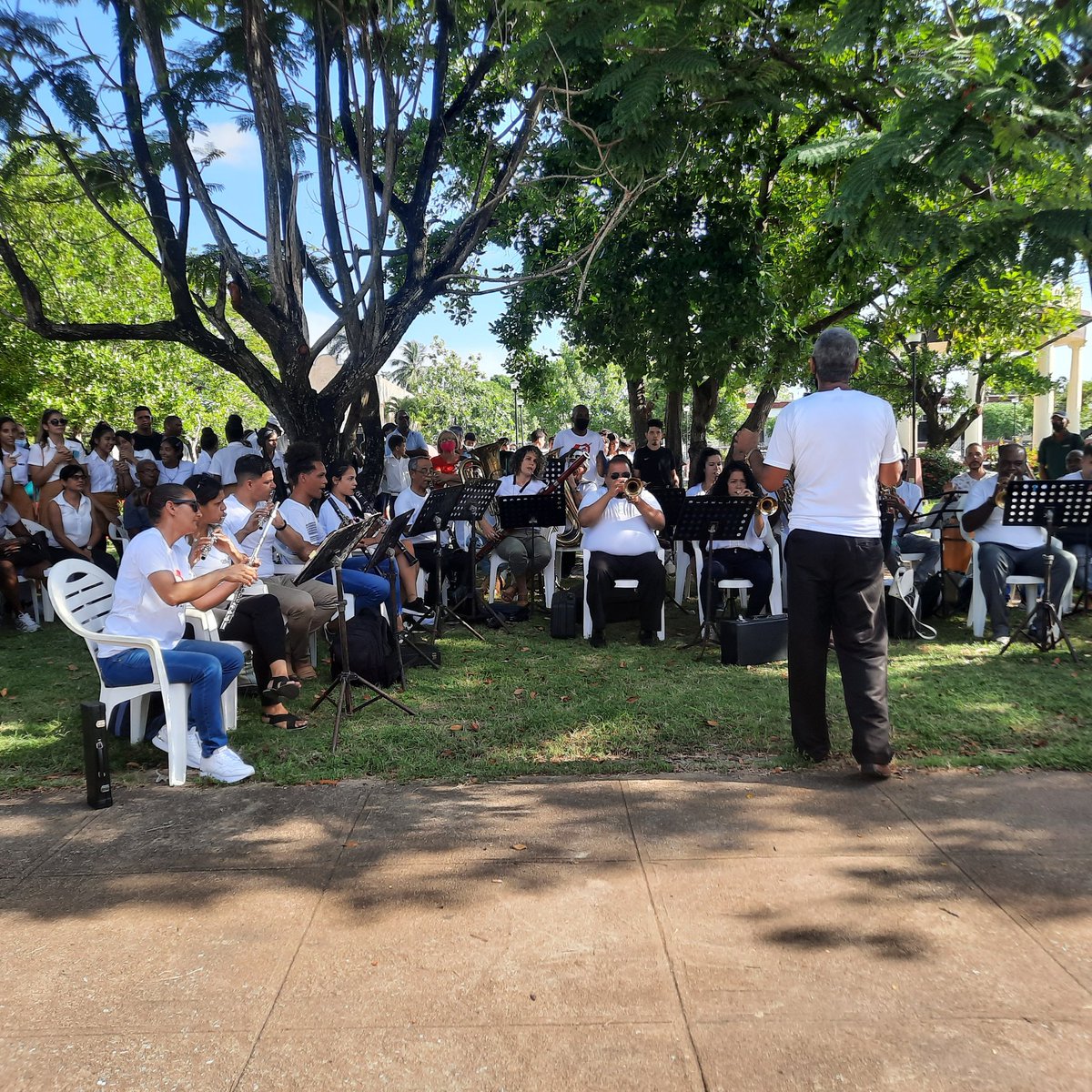 LivanFuentes1's tweet photo. Victoria tras victoria del pueblo cubano y en especial el pinero.
#IsladelaJuventud
#SomosCuba https://t.co/gkqF31tzXd
