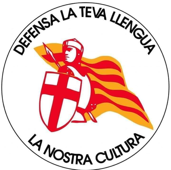 HongriaD's tweet photo. Catalans, ha arribat l' hora ja o no ???
Esperem que a la tardor ens aixequem d' una punyetera vegada !!! https://t.co/a1aRQFVDAv