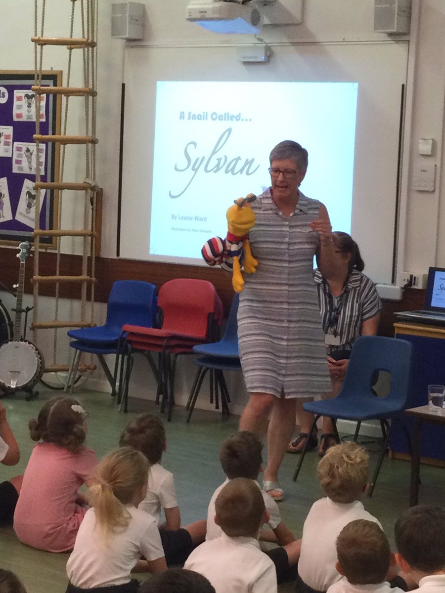 Supreme Green tweet media