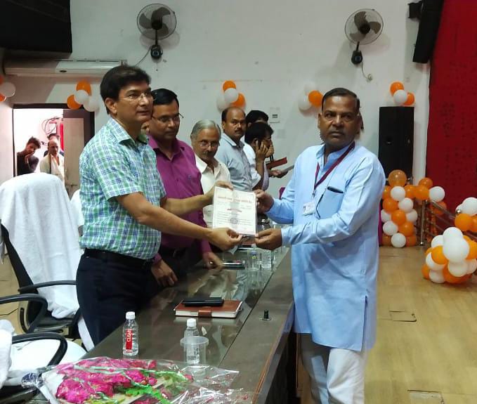 District cane officer Pilibhit tweet media