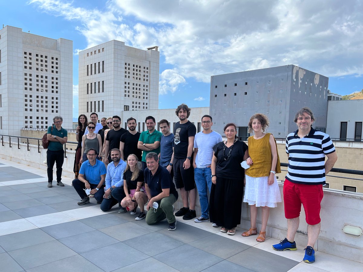 ConvergenceHM's tweet photo. The final A-WEAR event at @UniRCMedi was a huge success! Most of our ESRs know what they want to do after the graduation! 
We want to thank the organisers once again! https://t.co/lDl7F35eK6