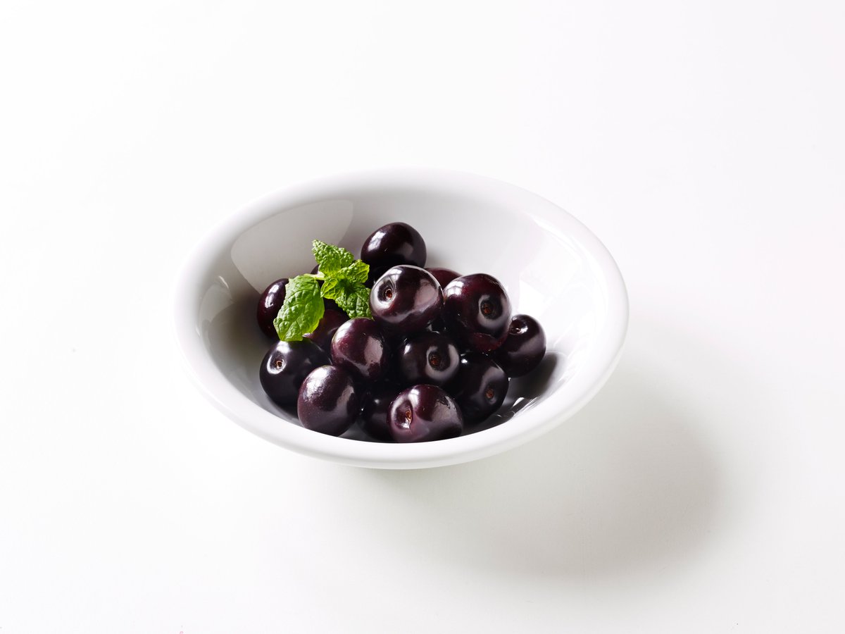 Celebrate #Nationalcherryday with Ardo! Packed in handy 1kg bags, our dark sweet cherries are ideal for toppings, baking, smoothies, jams or simply as a healthy snack #frozenfruit #summer #summerdessert