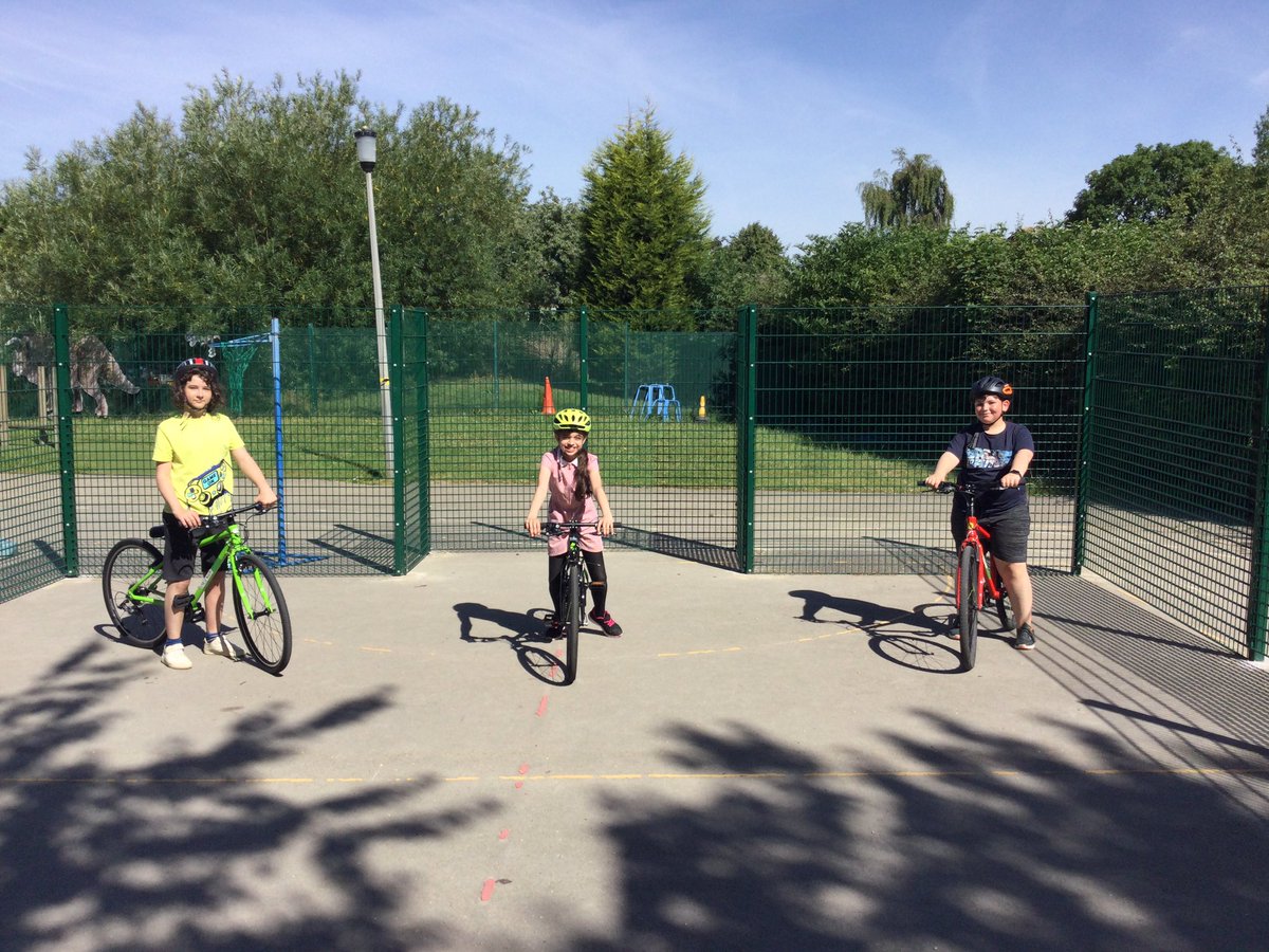 Mr S Grason tweet media