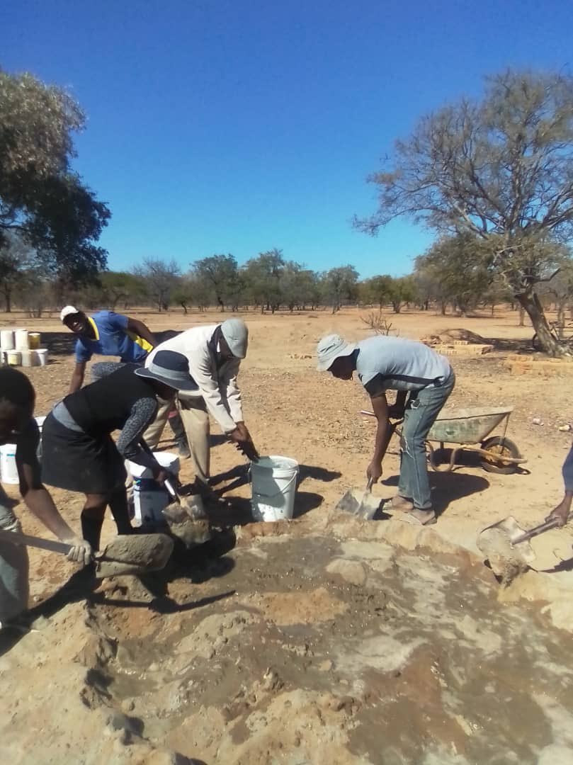 MatoboYouth's tweet photo. Improving the adaptive capacity for rural communities is key in ensuring that people are able to access services and utilize resources sustainably to promote community led development. #MatoboDevelop #Content4Accountability https://t.co/aF4vG1PsVZ