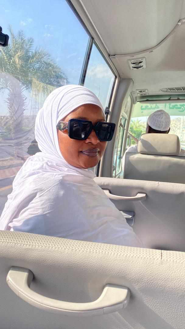 Sb_kalgo's tweet photo. Khadimatud-Deen ( @DrZSB ) ikon Allah ki ke, duk wanda yacci tuwo dake miya yashsha.

#UnStoppable #UnShakeable #UnMoveable https://t.co/a8dwumXd0A