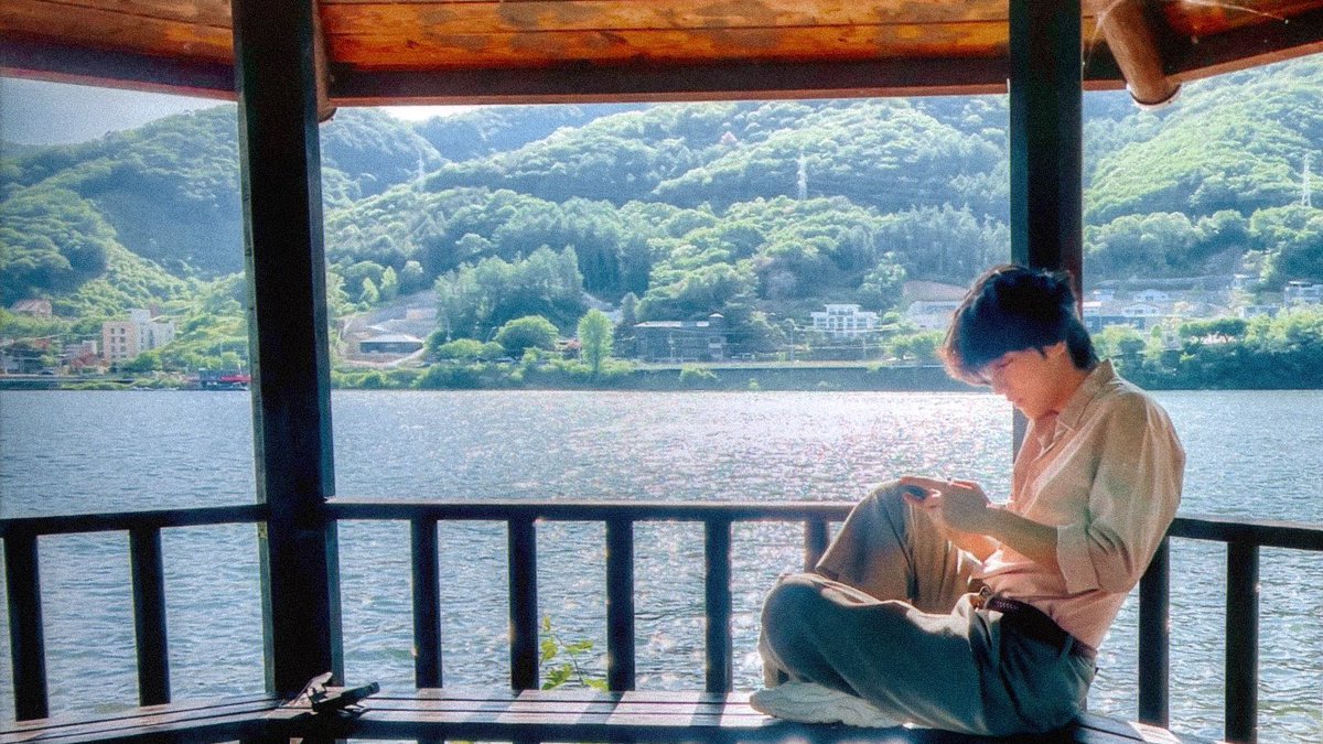 kookvtwins's tweet photo. staright out of ghibli 🌳 https://t.co/J5crS1u8gu