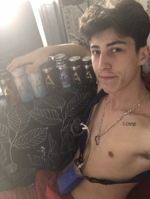 It's me having fun today, I can't sleep for a whole day https://t.co/DzTvMUCKgy<a href="/tag/%D0%BD%D0%BE%D0%B2%D0%B0%D1%8F%D0%B0%D0%B2%D0%B0%D1%82%D0%B0%D1%80%D0%BA%D0%B0"class="tags"><span>#новаяаватарка</span></a>