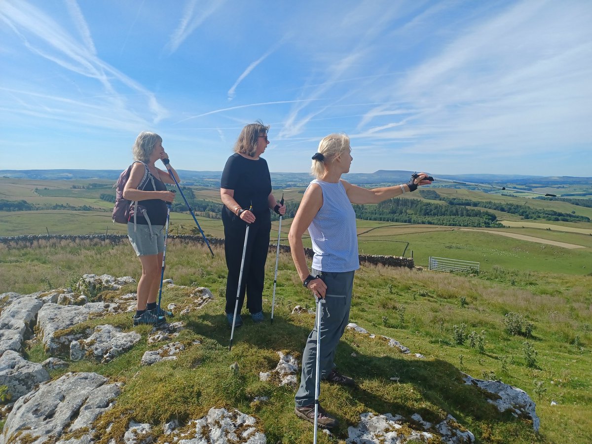 Stay safe when you're (Nordic) walking in this heat! Slip on a hat, slap on the suncream, top up your water bottle!
