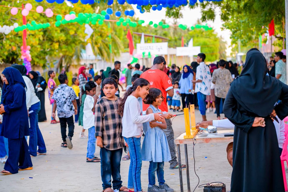 mathimaradhoo's tweet photo. Mathimaradhoo Eidha Majaa 1443

Kuda kudhunge Haveera

#EidAlAdha 
#Aharumen 
#MathimaradhooEidhaMajaa

📷 XoLa https://t.co/x2wpzG3xcs